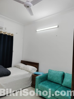 Furnished 3-Bedroom Flat Rent in Bashundhara R/A,Dhaka